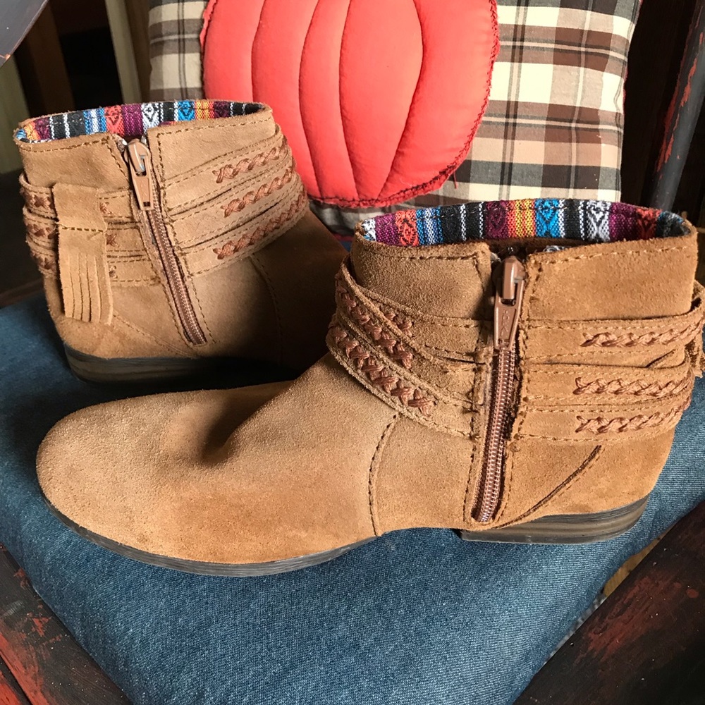 Minnetonka Ankle Boots